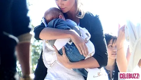 Charlize Theron a adoptat un băiețel