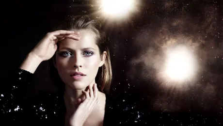 Amway prezintă studioul de machiaj virtual Artistry