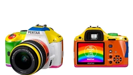 Pentax lanseaza modelul K-X in culorile curcubeului