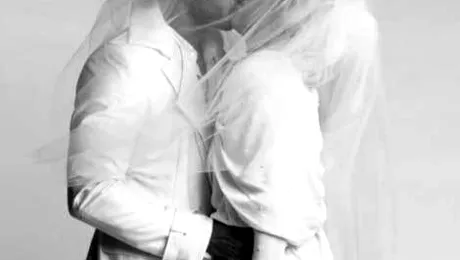 Lady Gaga s-a logodit cu actorul Taylor Kinney