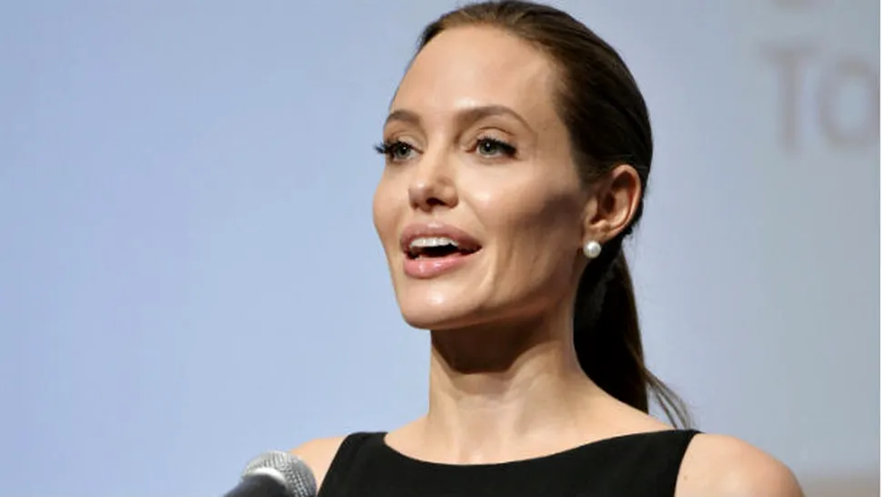 Angelina Jolie, contract record de 50 milioane dolari 