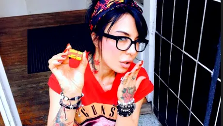 DJ Wanda a întâlnit cei mai tatuaţi bărbaţi în Frankfurt