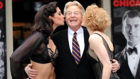 Jerry Springer debuteaza intr-un musical, la Chicago