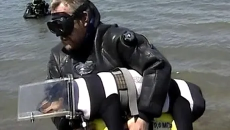 Cel mai bun prieten al omului este scafandru profesionist