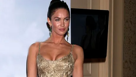 Megan Fox si-a anuntat tatal ca s-a casatorit, dupa ceremonie