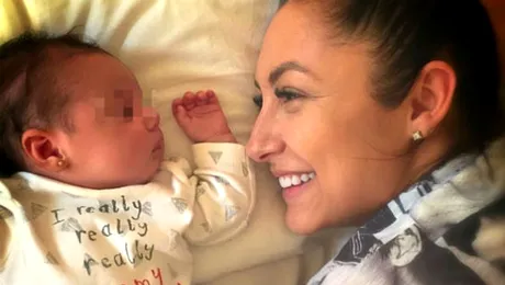 Cine o va boteza pe fetiţa Andrei? Artista a anunţat pe Facebook