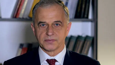 Mircea Geoană şi soţia sa Mihaela, de nerecunoscut! Surprinşi în ipostaze inedite – FOTO