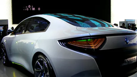 Fluence Z.E., cadoul Renault pentru Craciunul 2011