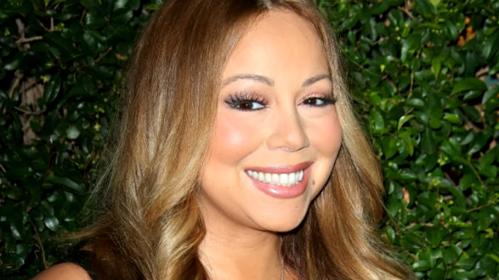 
Mariah Carey, de nerecunoscut! Cântăreaţa a pierdut lupta cu kilogramele

