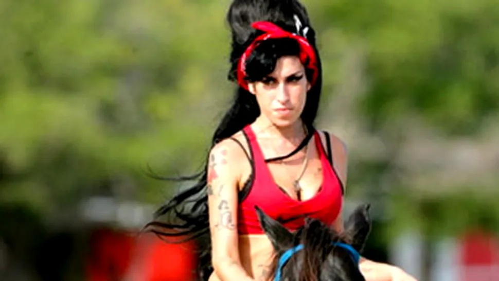 Amy Winehouse, libera din nou