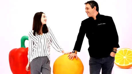 Ea este fiica lui Sorin Bontea. A venit la jurizarea pe nevãzute chiar de ziua de naştere a tatãlui sãu – FOTO