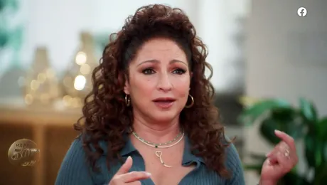 Gloria Estefan a spus într-o emisiune TV că a fost abuzată sexual în copilărie