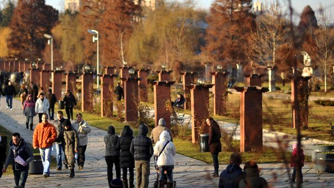 În acest week-end, se poate ieși la plimbare prin parcuri