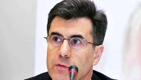 Lucian Croitoru, propus de Basescu la functia de premier