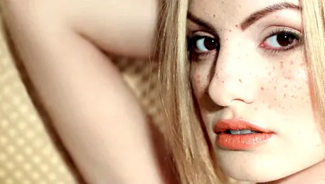 Selfie-video cu Alexandra Stan feat. Connect-R al single-ului ”Vanilla Chocolat”