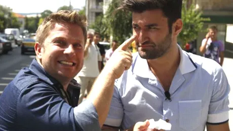 Smiley şi Bartoş, interzişi la TV!