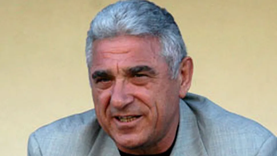 Giovani Becali ii face praf pe dinamovisti