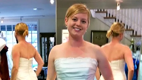 Femeia care nu s-a privit în oglindă un an