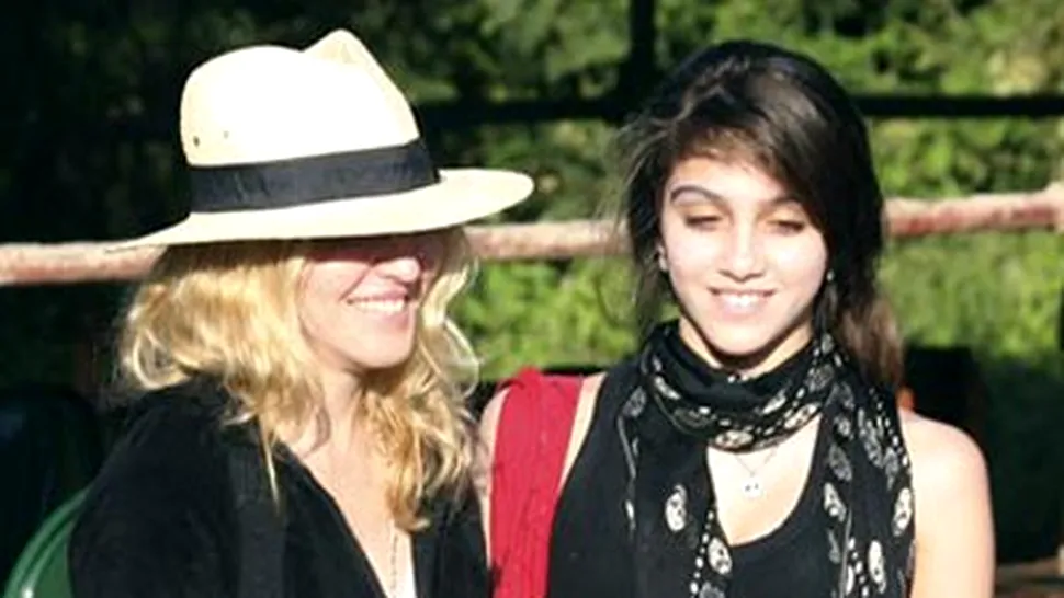 Madonna apare alaturi de fiica sa, Lourdes, in clipul 