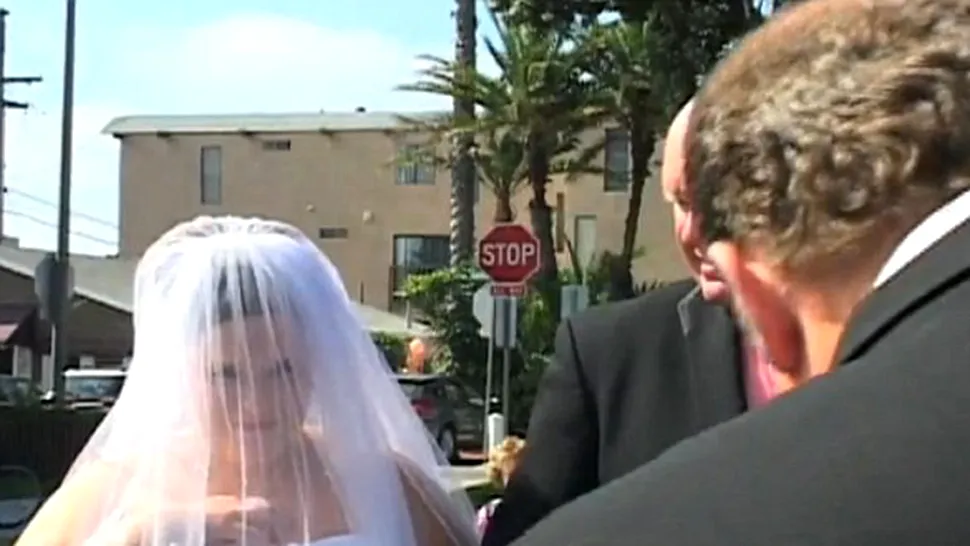 Ce gest jenant a facut o mireasa in timpul nuntii (Video)
