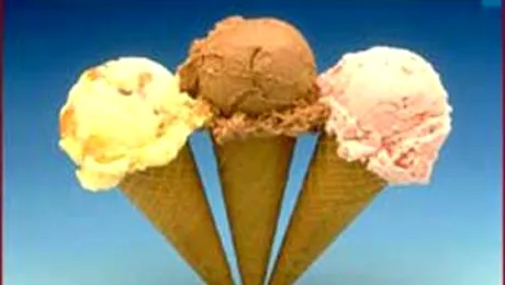 Culmea nesimtirii: Inghetata pentru puturosi!