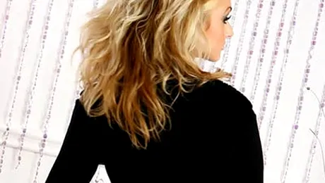 A facut bani din vanzarea pozelor cu sotia care l-a inselat