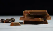 (P) Batoane de cacao bio și deserturi naturale: trendul care schimbă obiceiurile de consum în 2026!