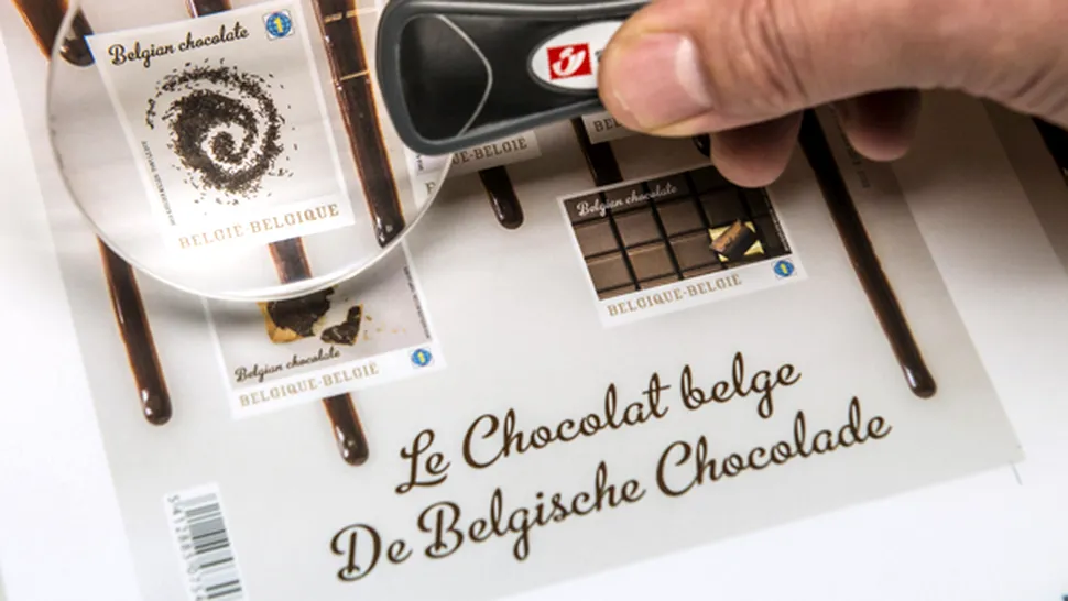 Belgienii lipesc pe scrisori timbre cu ciocolată