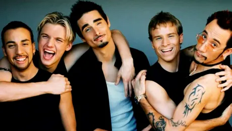 Trei cântăreţi din grupul Backstreet Boys şi un solist din NSYNC vor juca într-un western cu zombie