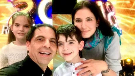 Dan Negru şi-a invitat copiii şi soţia la Revelionul Starurilor 2018
