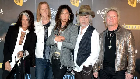 Aerosmith și-a anulat concertul din Indonezia din motive de securitate