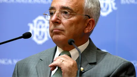 Mugur Isarescu, in Cartea Recordurilor!