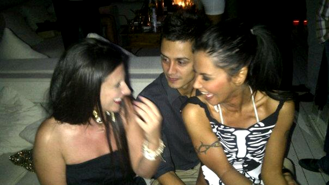 Oana Zavoranu alaturi de Razvan si Mara Banica