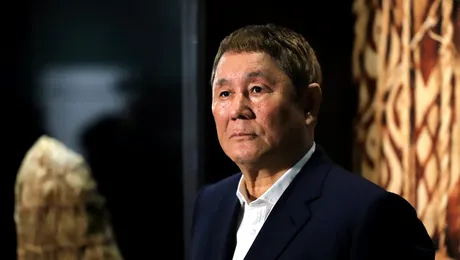 Regizorul Takeshi Kitano a fost atacat cu un târnăcop