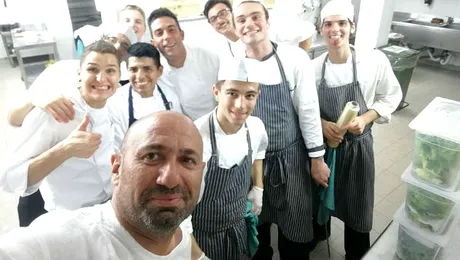 Chef Cătălin Scărlătescu renunţă la bucătărie