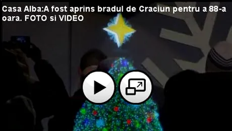 Presedintele Obama a aprins luminitele din bradul de la Casa Alba (Video)
