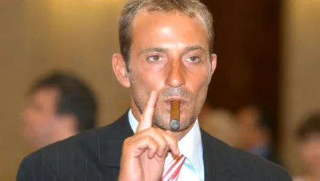 Fiul lui Radu Mazăre, devastat! I-a căzut părul şi a ajuns pe mâna psihologilor