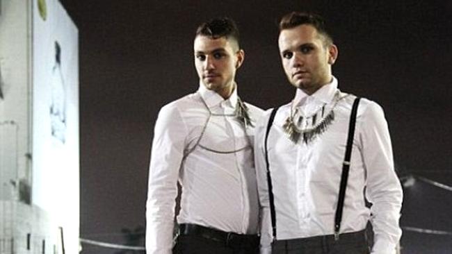 stiletto pentru bărbați