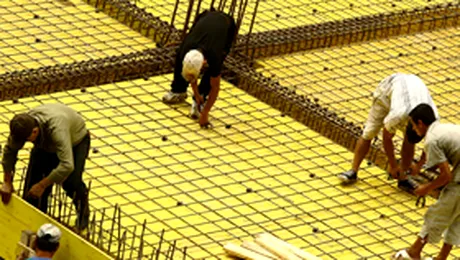 Romanii, apreciati de angajatorii straini pentru salariile mici acceptate