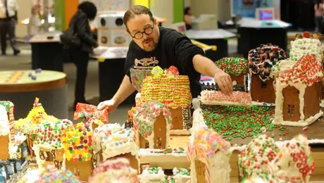 RECORD: Cel mai mare oraș din turtă dulce se află în America (Video)