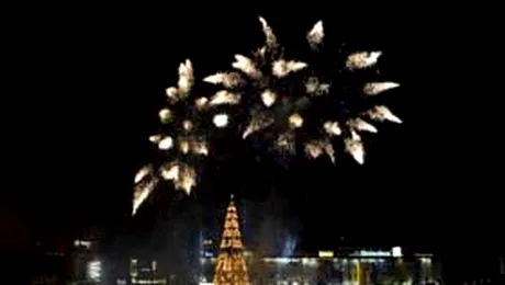 Clujenii petrec cu dulciuri si targuri de arta populara