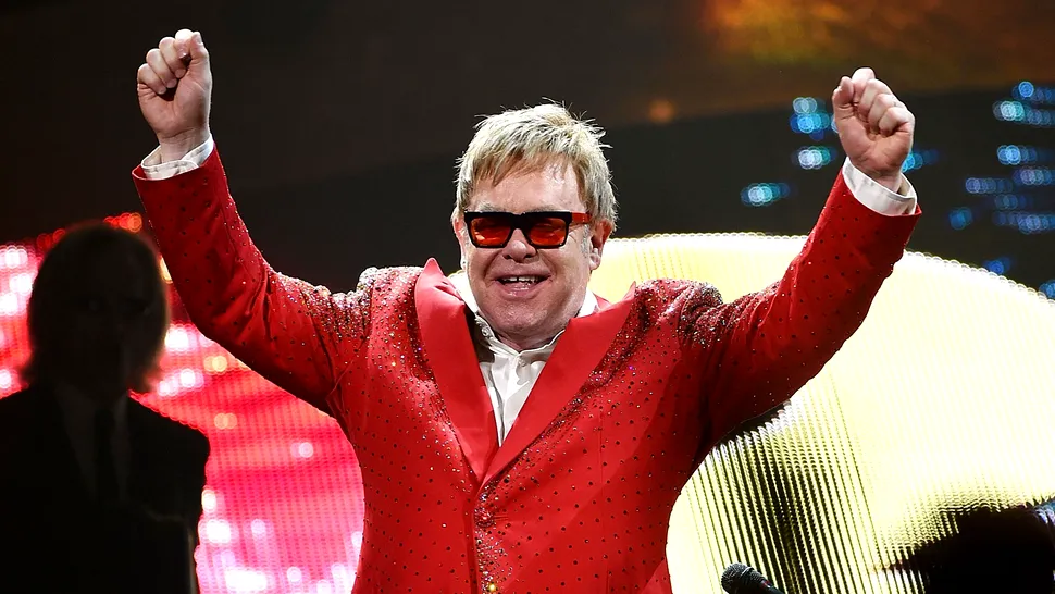 Elton John îşi lansează propria companie de producţie teatrală