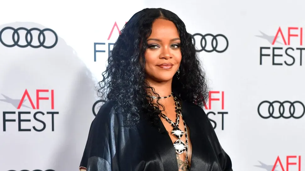 Rihanna a devenit oficial miliardară și ocupă primul loc în topul celor mai bogate cântărețe