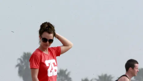 Uite cum se joacă Britney Spears pe plajă