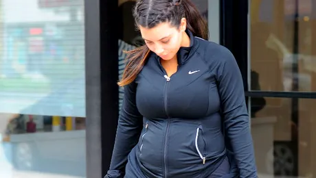 Kim Kardashian supermulată la sala de sport