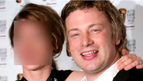 Cum arată soţia cunoscutului bucătar Jamie Oliver!