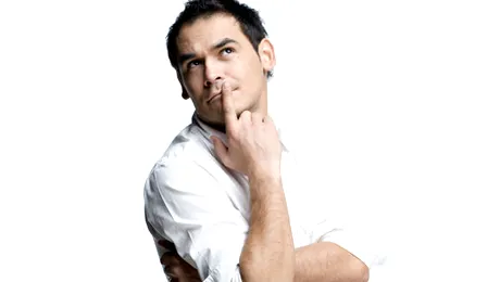 Răzvan Simion, amendat cu 200 de lei pentru un scandal în avion