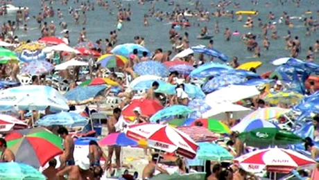 Litoralul romanesc, plin pana la refuz in acest weekend
