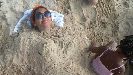 Beyonce, însărcinată și îngropată