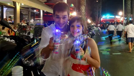 Cristina Ciobănaşu şi Vlad, dragoste la locul de muncă